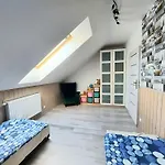 Prázdninový dům Komfortowy Dom Caloroczny - Sauna, Jacuzzi, Bilard Tylowo