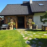 Komfortowy Dom Caloroczny - Sauna, Jacuzzi, Bilard *