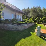 Komfortowy Dom Caloroczny - Sauna, Jacuzzi, Bilard