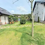Prázdninový dům Komfortowy Dom Caloroczny - Sauna, Jacuzzi, Bilard *