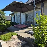Komfortowy Dom Caloroczny - Sauna, Jacuzzi, Bilard