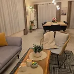 Komfortowy Dom Caloroczny - Sauna, Jacuzzi, Bilard * Tylowo