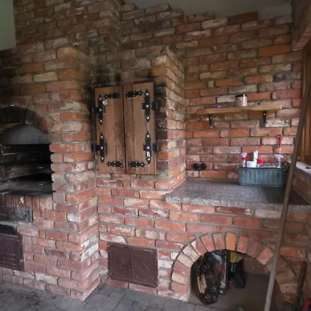 Komfortowy Dom Caloroczny - Sauna, Jacuzzi, Bilard * Tylowo