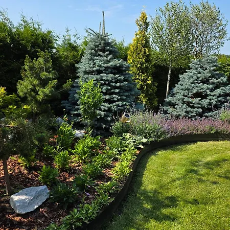 Ferienhaus Komfortowy Dom Caloroczny - Sauna, Jacuzzi, Bilard Tylowo