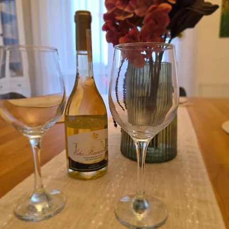 Komfortowy Dom Caloroczny - Sauna, Jacuzzi, Bilard Ferienhaus Tylowo