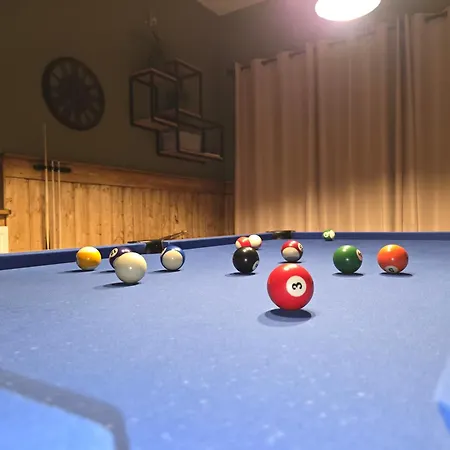 Komfortowy Dom Caloroczny - Sauna, Jacuzzi, Bilard Tylowo