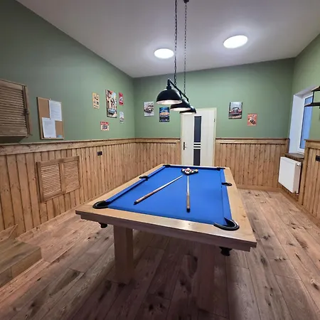 Komfortowy Dom Caloroczny - Sauna, Jacuzzi, Bilard Ferienhaus Tylowo