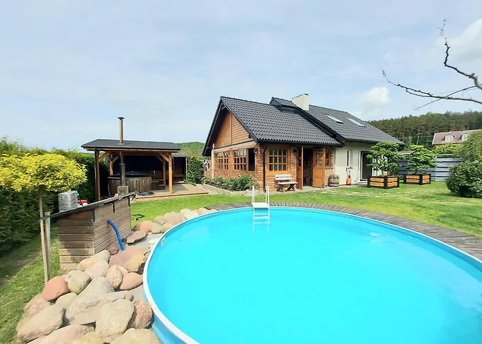Komfortowy Dom Caloroczny - Sauna, Jacuzzi, Bilard * Tylowo